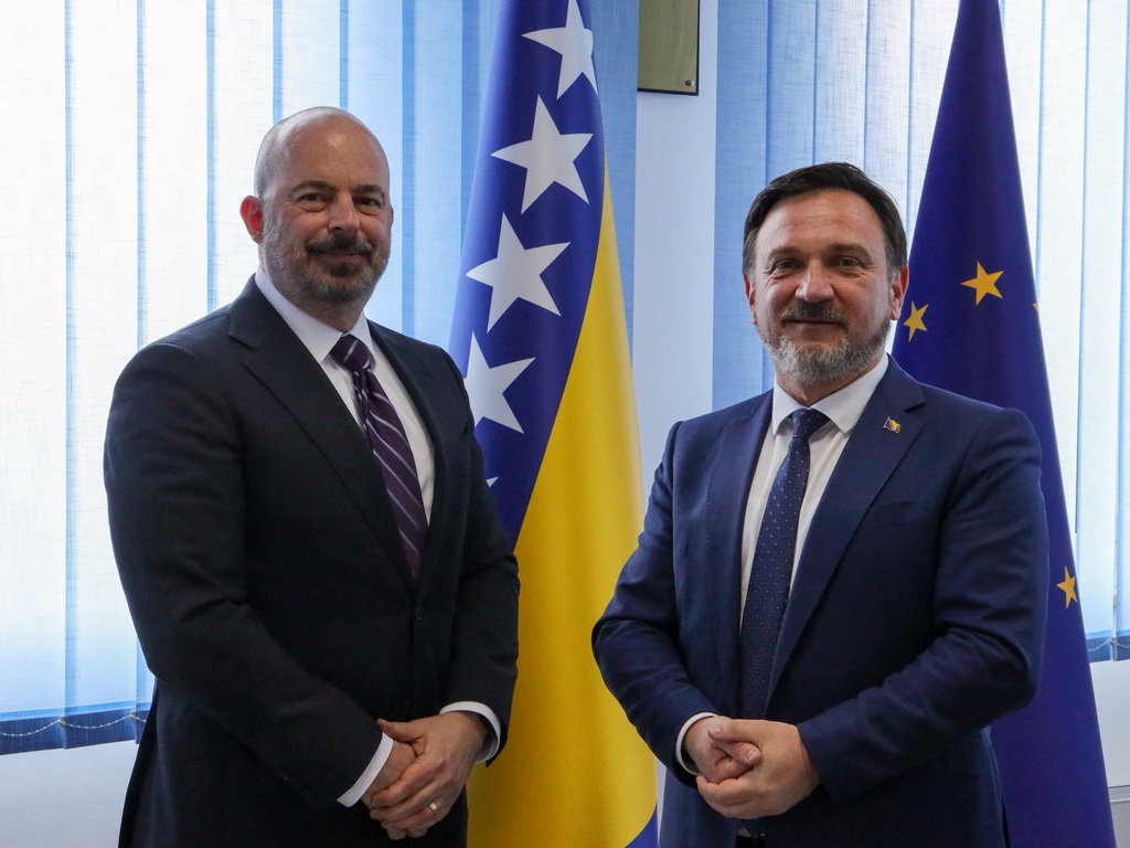 Amerikanci spremni isporučiti gorivo i dopuniti skladišta u BiH