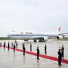Lovci MiG 29 dočekuju Jinpinga, srpska jela i kineske pjesme u čast delegacije