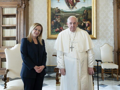 Meloni: Papa Franjo prisustvovat će samitu G7 o izazovima umjetne inteligencije