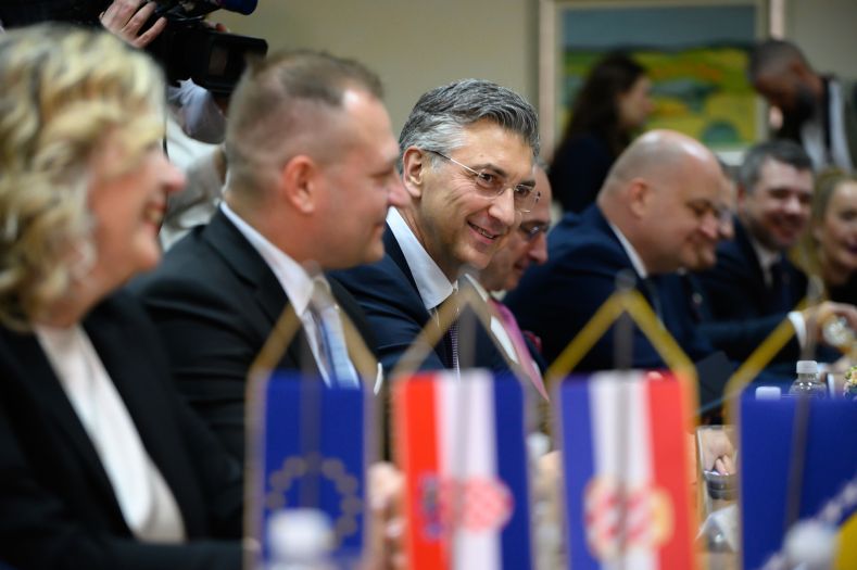 Plenković se umiješao u izbore BiH: "Puna potpora Filipović"