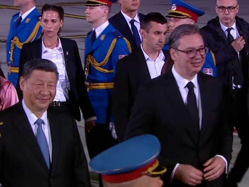 Predsjednik Kine Xi Jinping stigao u Beograd, dočekali ga MiG-ovi