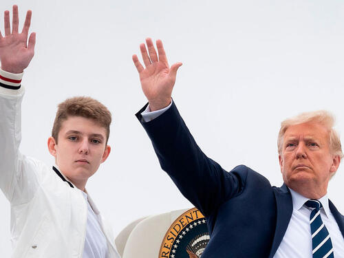 Trumpov najmlađi sin (18) bit će delegat na republikanskoj konvenciji