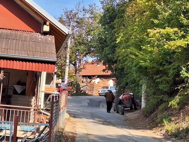 13-godišnji dječak nožem usmrtio druga