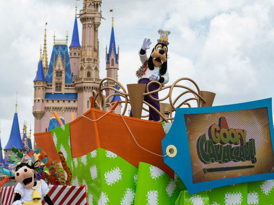 15 hiljada ljudi zaraženo nakon otvaranja Disney parka