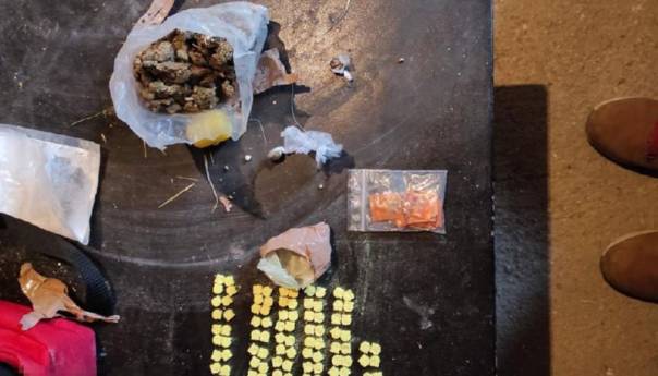 19 lica lišeno slobode, pretresi na 28 lokacija