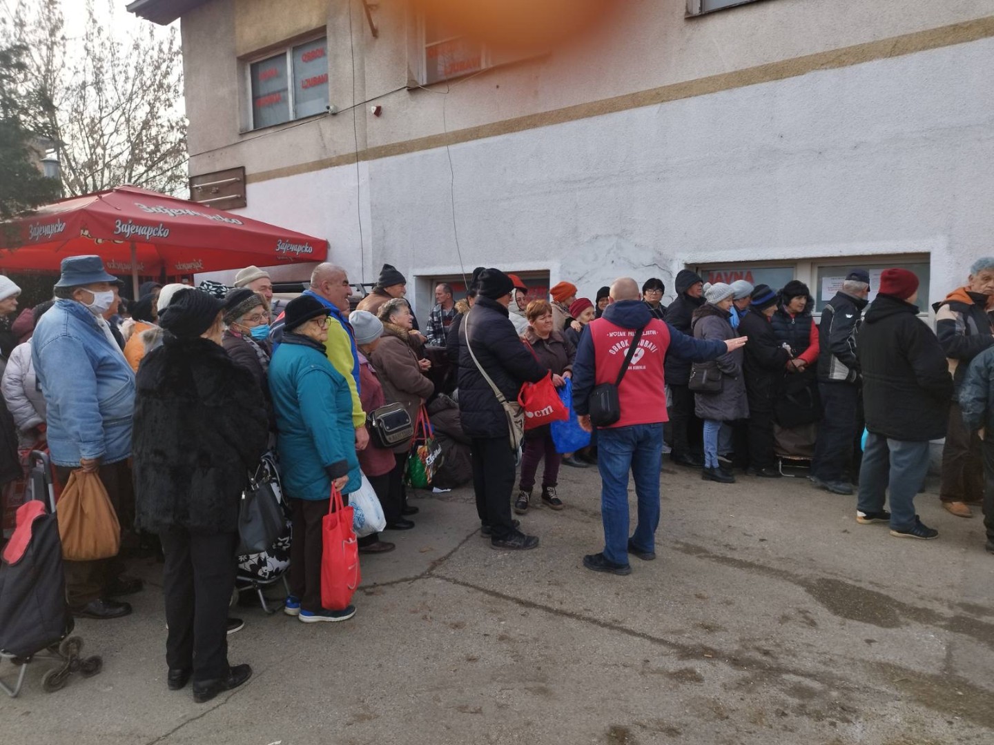 19 tona hrane iz Sarajeva stiglo u Banjaluku