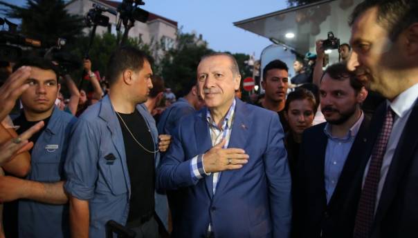 Erdogan: Turci, Bošnjaci i Armenci su jedna nacija