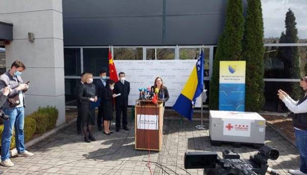 50.000 doza vakcine Sinopharm iz Kine stiglo u BiH