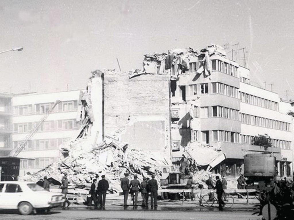 56 godina od razornog zemljotresa: Tog kobnog jutra u Banjaluci vrijeme stalo u 9.11