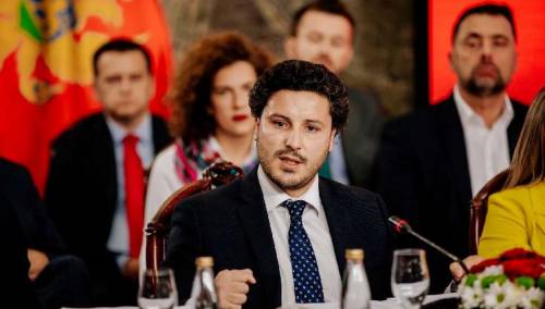 Abazović demantira navode o nabavci kriptovanih telefona