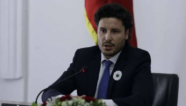 Abazović: Dojave o bombama pokušaj stvaranja napetosti