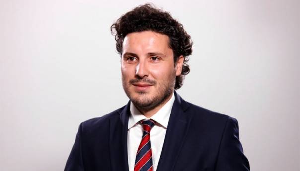 Abazović državnom tužiocu: Udalji se sam, da ne bi bio smjenjivan