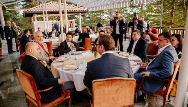 Abazović: Ne idem u Ohrid kako bi se pridružili Otvorenom Balkanu