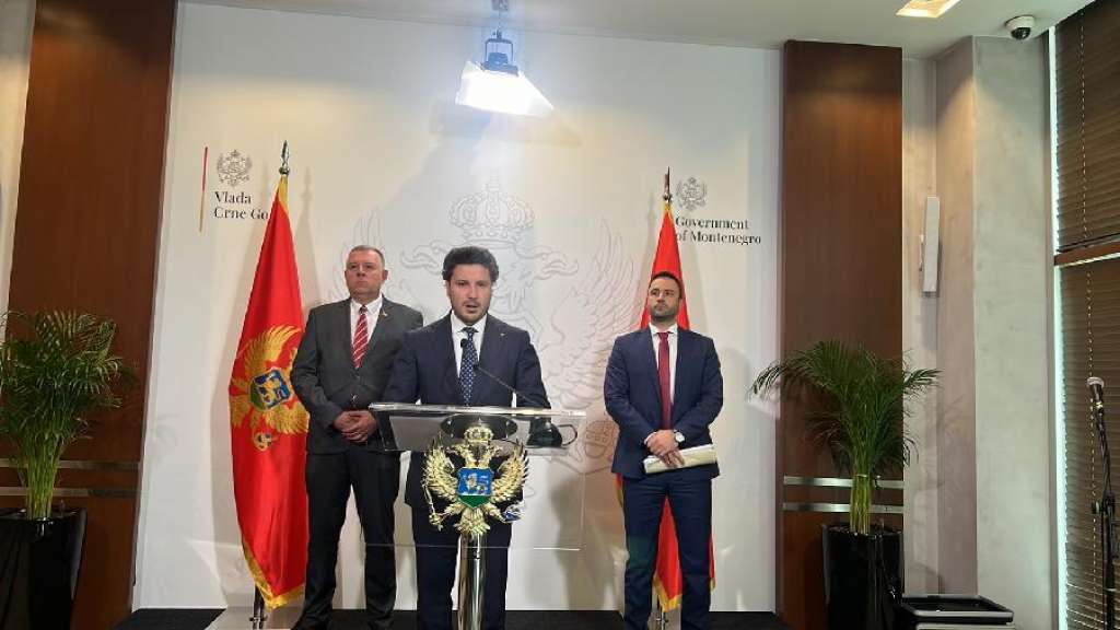 Abazović pozvao zastupnike da deblokiraju Ustavni sud Crne Gore