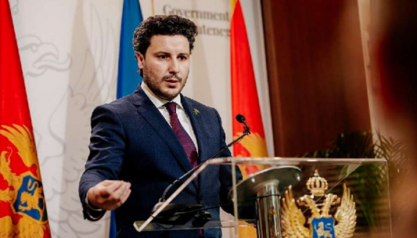 Abazović: Predsjednik Crne Gore Milo Đukanović ne može raspustiti skupštinu