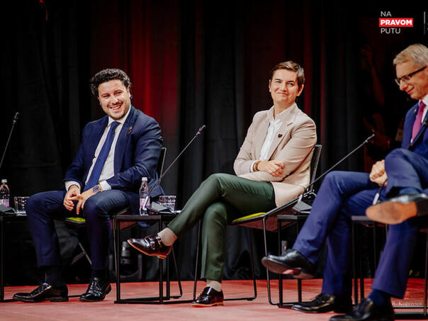 Video / Abazović: Samo nas ne ostavljajte same