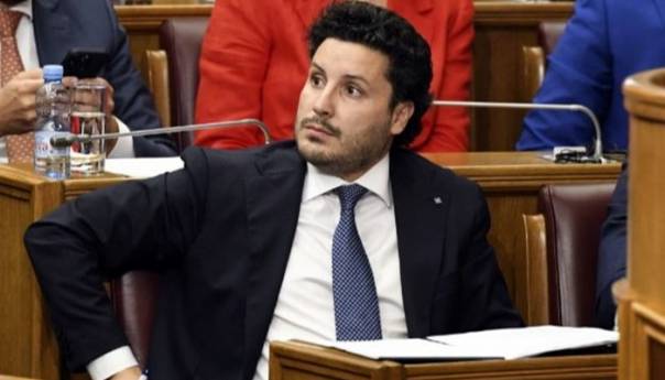 Abazović: Vjerovatno će biti drugi krug izbora