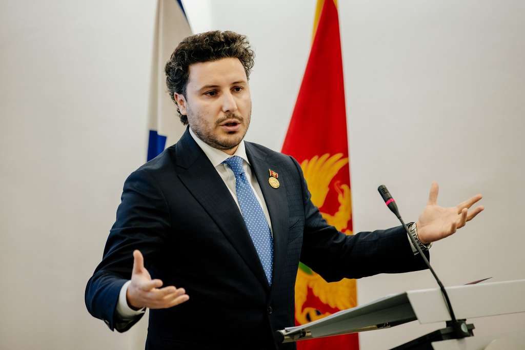 Abazović: Vlada Crne Gore je uspjela pokvariti odnose s tri partnerske države