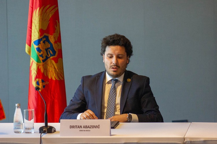 Abazović: Zadovoljan sam Vladom, ali može i bolje