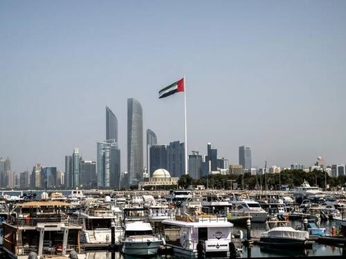 Abu Dabi: Skoro 400 osoba uhapšeno zbog širenja dezinformacija