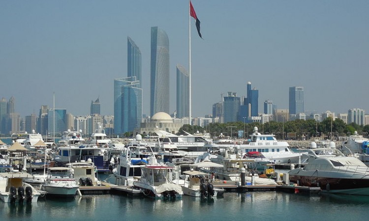 Abu Dhabi ukida karantin za putnike koji su vakcinisani