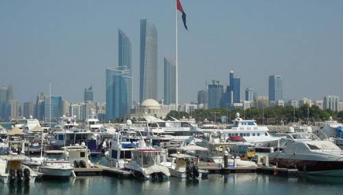 Abu Dhabi ukida karantin za putnike koji su vakcinisani