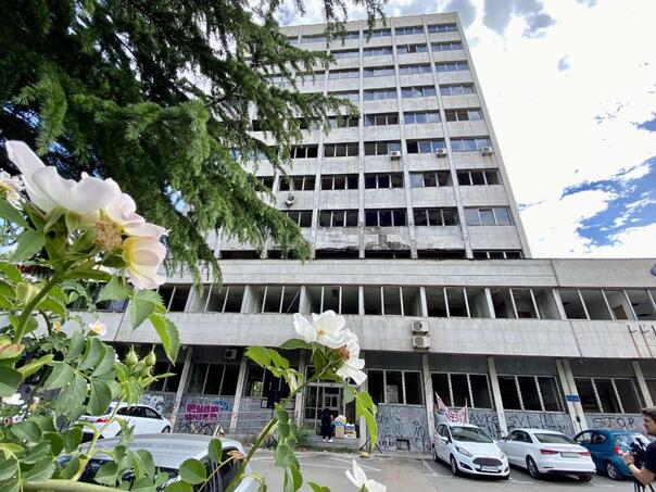Adaptaciju spaljene zgrade Vlade TK radit će firma iz Zvornika, a nadzor iz Banja Luke