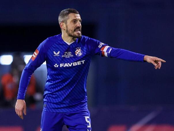 Ademi ide iz Dinama, karijeru nastavlja u komšiluku?