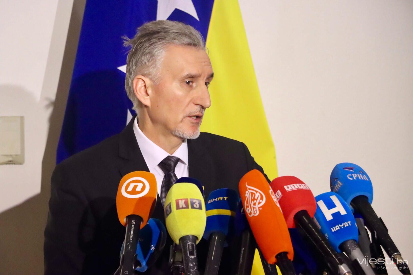 Ademović: Poslovnik prekršen više puta, ovo će biti treća prekinuta sjednica