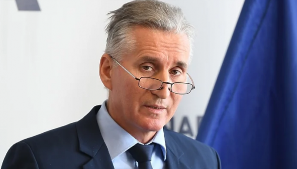 Ademović pozvao Pravobranioca da podnese krivične prijave zbog knjiženja državne imovine na RS