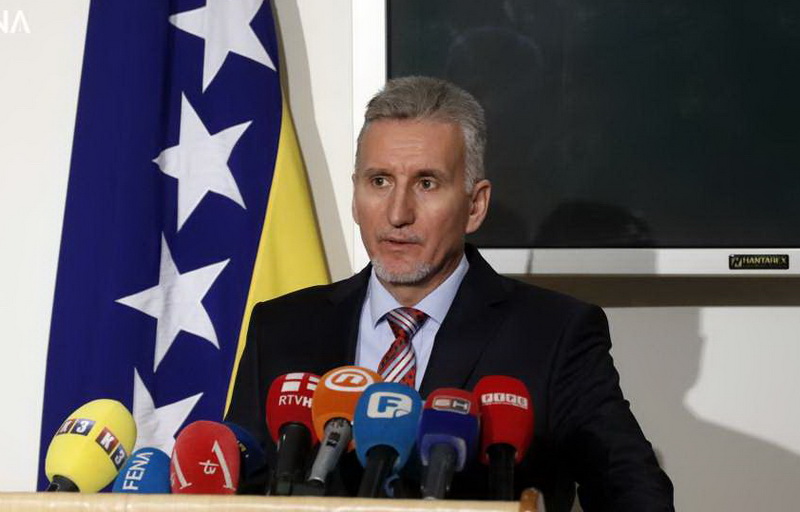 Ademović: Usvajanje Budžeta institucija BiH zaustavit će odlazak zaposlenih