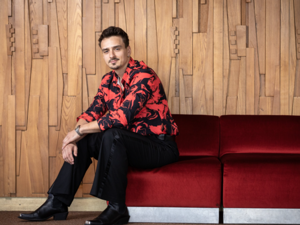 Adi Šoše objavio novu pjesmu, prvi put koautor muzike