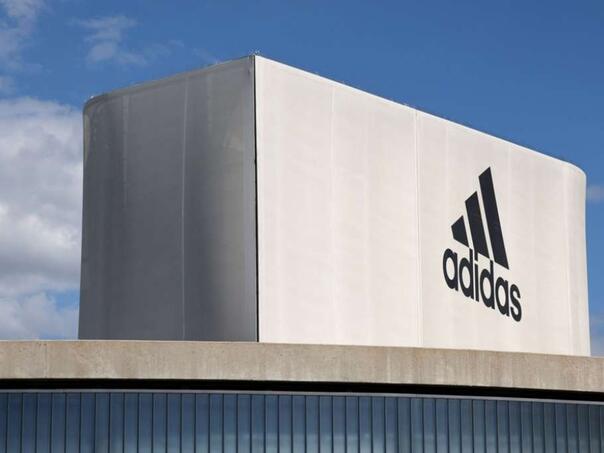 Adidas objavio da je u drugom tromjesečju pretrpio posljedice američkih carina