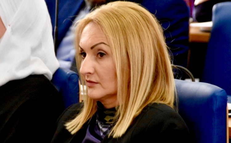 Admela Hodžić napustila SBiH: Ima li većine u KS?