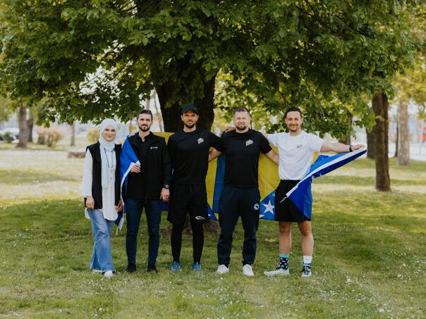 Adnan i Vedran istrčali 600 km za djecu iz Velike Kladuše