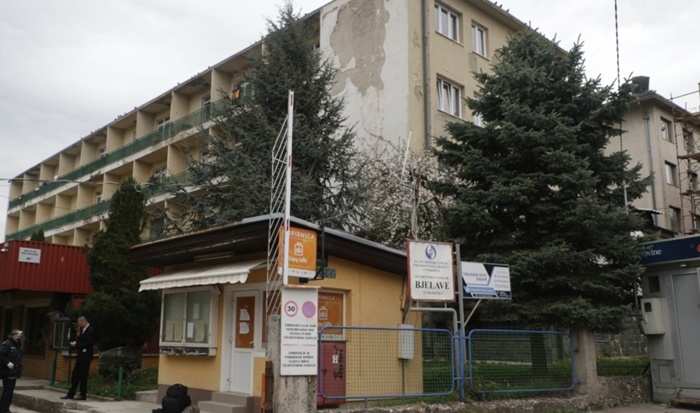 Advokat osoba iz karantina ranije osuđivan zbog nezakonitosti