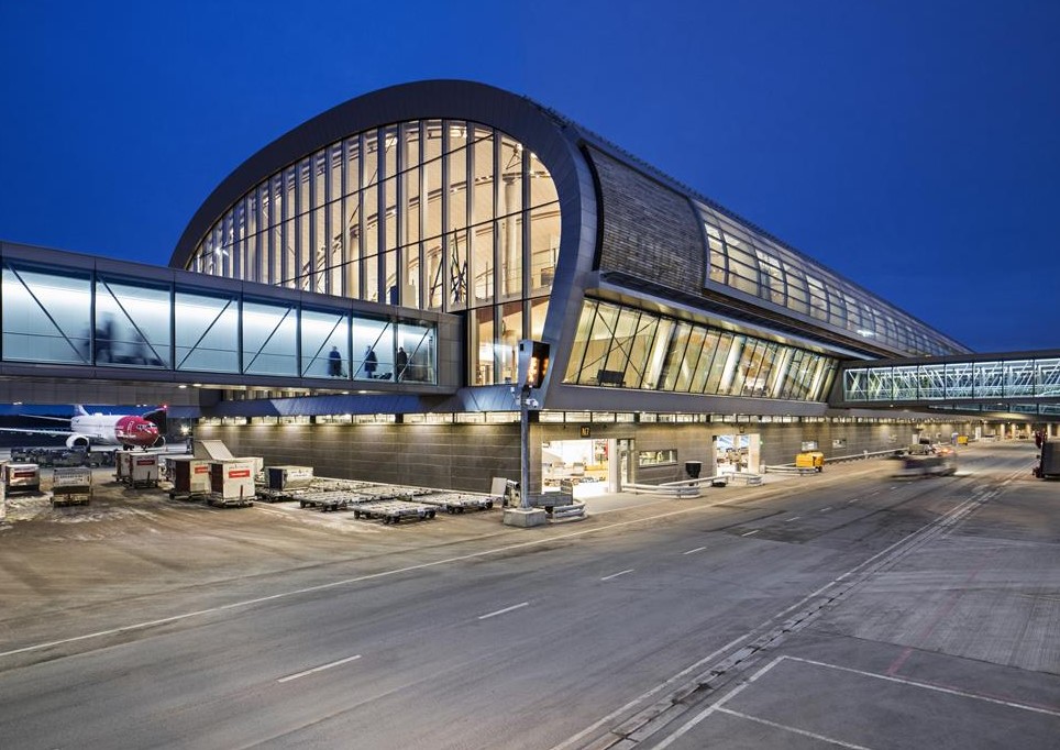 Aerodrom u Oslu zatvoren zbog dojave o dronu
