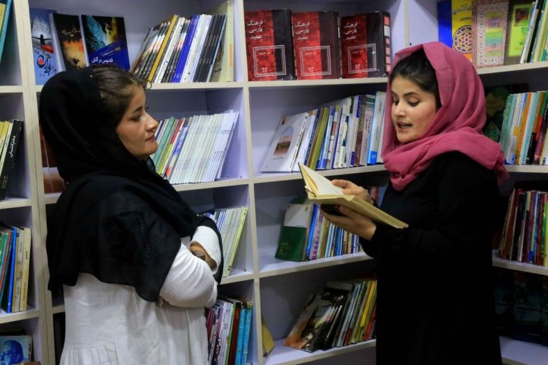 Afganistan: Ženama u školi dozvoljeno samo vjersko učenje