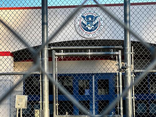 Afganistanac koji je radio za američku vojsku umro u pritvoru ICE-a