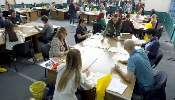 Agić: Idemo tempom da do 22. oktobra završimo posao