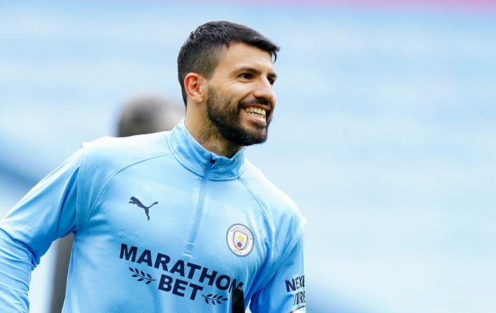 Aguero pred potpisom za Barcelonu