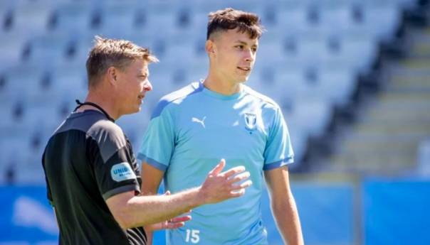 Ahmedhodžić: Volim igrati za Bosnu, ali moram voditi računa o ljudima oko mene