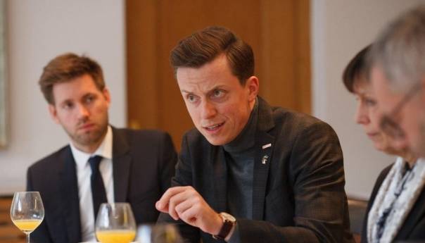 Ahmetović: Nećemo dopustiti stvaranje trećeg entiteta