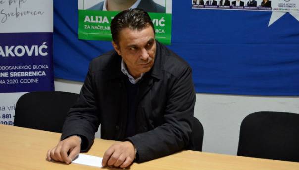 Ahmetović: Prihvatanje mandata jedna od opcija