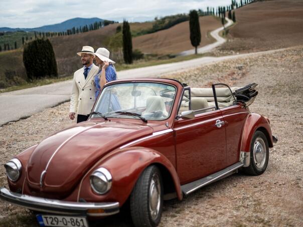 AI djevojka glavna uloga u novom spotu Nene Murića