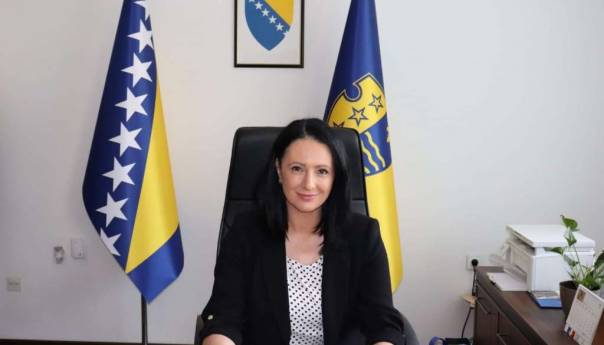 Aida Obuća podnijela ostavku