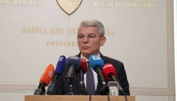 Akademija nauka i umjetnosti BiH radi u cilju kontrole pandemije