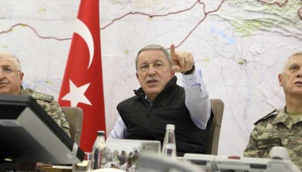 Akar: Evakuacija sa osam aviona zračnim mostom između Kabula i Islamabada