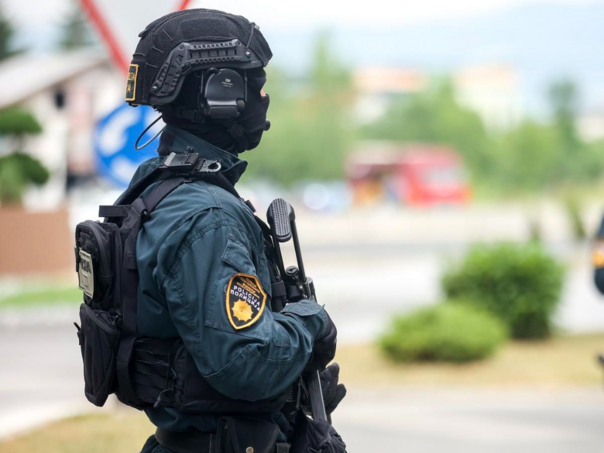 Akcija 'Domino': Pretresi zbog krijumčarenja migranata, droge i oružja