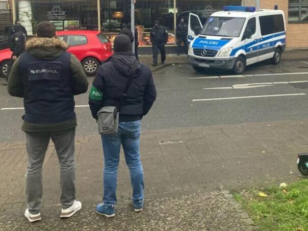 Akcija Europola u BiH: Razbijena grupa krijumčara migranata